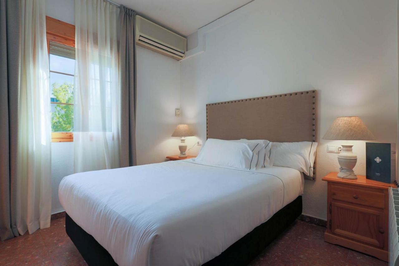 Hotel Tugasa El Almendral Setenil De Las Bodegas Εξωτερικό φωτογραφία