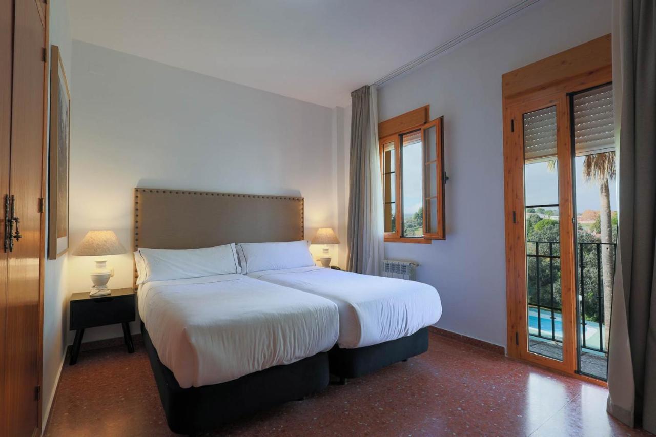 Hotel Tugasa El Almendral Setenil De Las Bodegas Εξωτερικό φωτογραφία